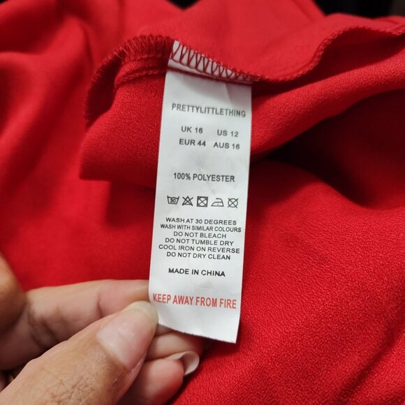 Pretty Little Thing Red Short Sleeve Tiered Skater Dress Women Size 16 NEW - Picture 12 of 12